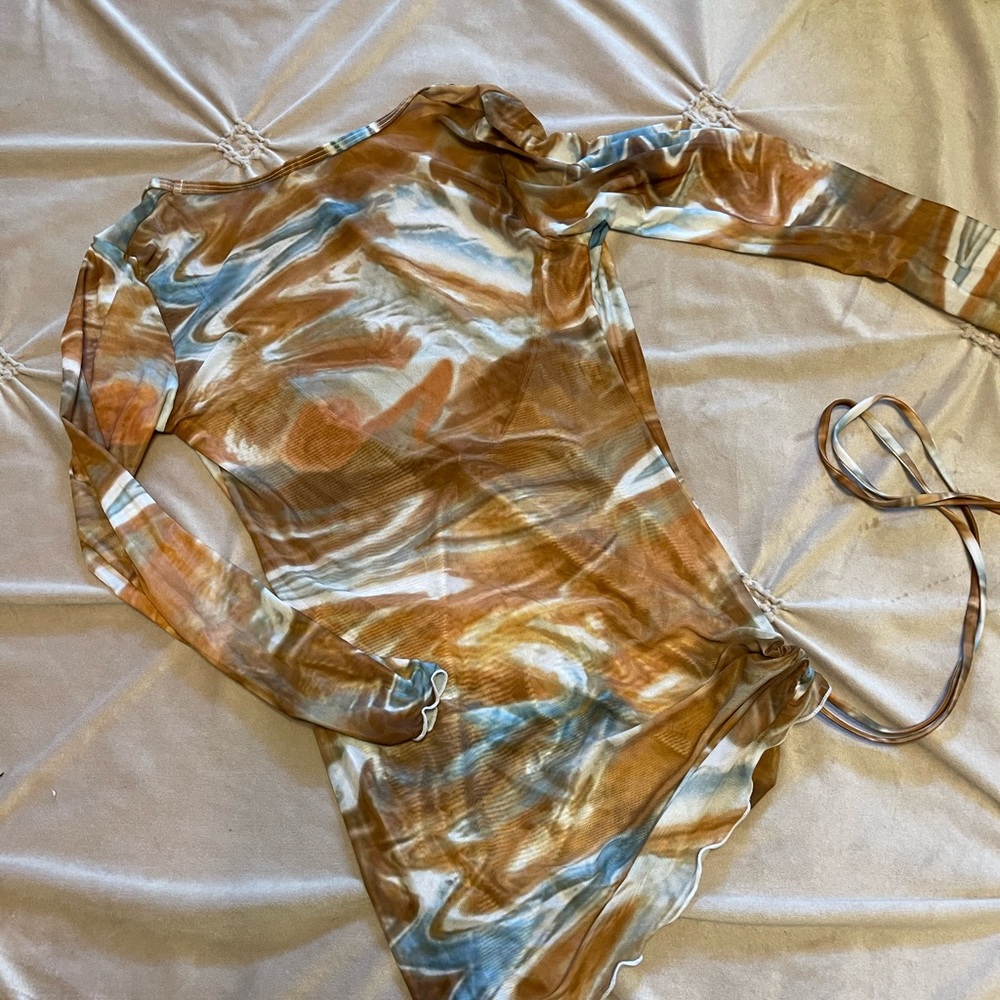 Transparent after pool vibes